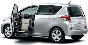 TOYOTA RACTIS FOR HANDICAPPED PERSON AT FRONT LIFT UP SEAT